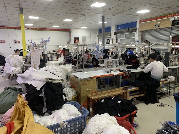 服裝廠一線工人傾訴:我的錢都是身體換來(lái)的!_工資